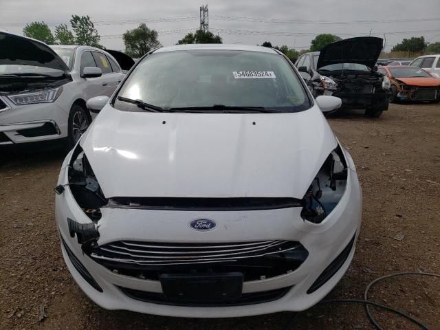 2016 Ford Fiesta SE