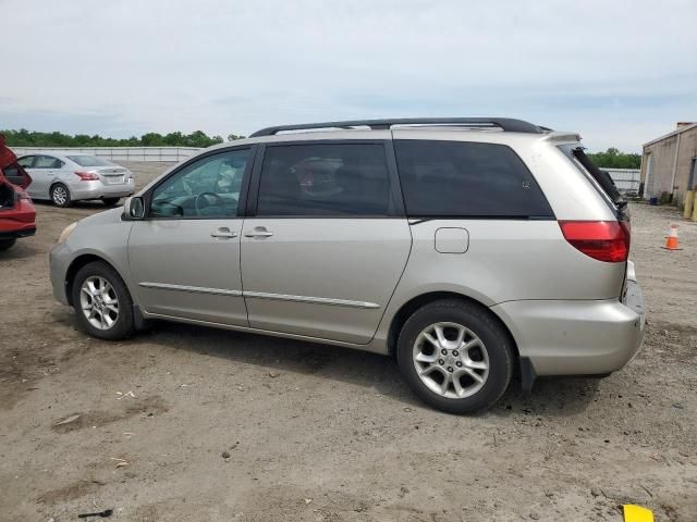 2005 Toyota Sienna XLE