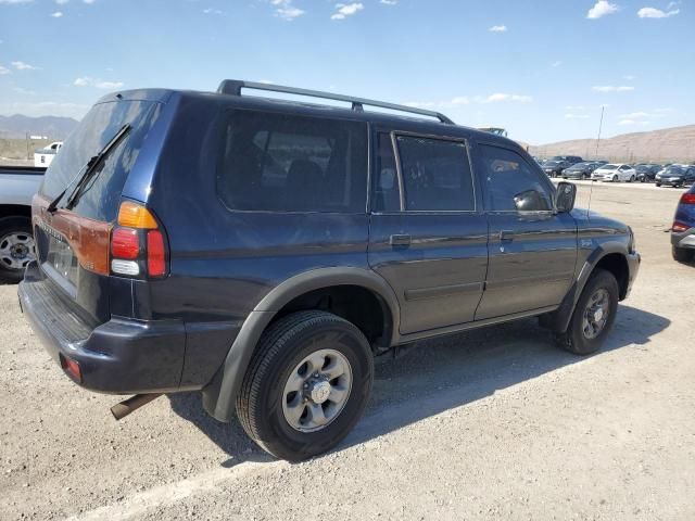 2002 Mitsubishi Montero Sport ES