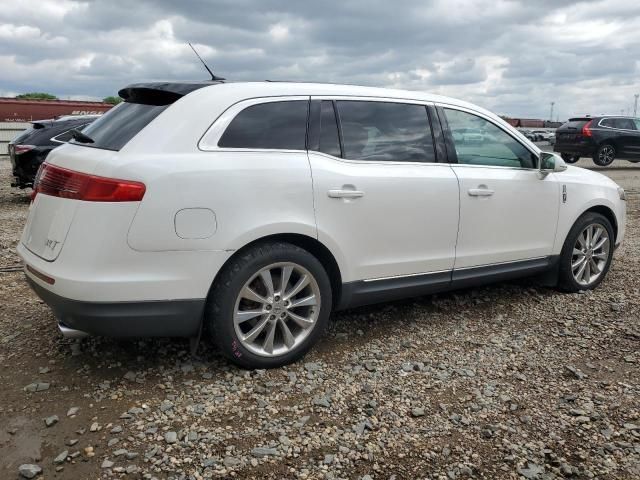 2011 Lincoln MKT