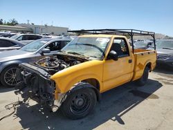 Salvage cars for sale at auction: 2001 GMC Sonoma
