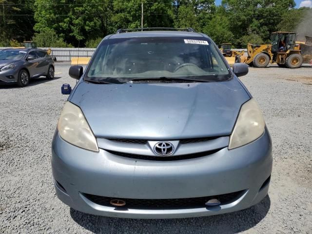 2006 Toyota Sienna CE