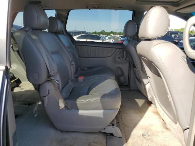 2006 Toyota Sienna XLE