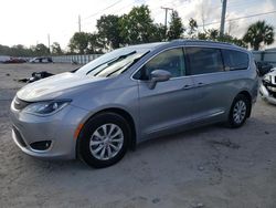 Chrysler Pacifica Vehiculos salvage en venta: 2019 Chrysler Pacifica Touring L