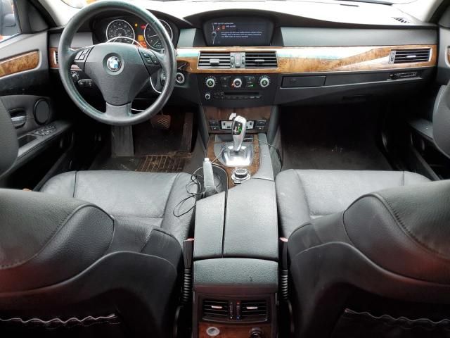 2010 BMW 528 XI