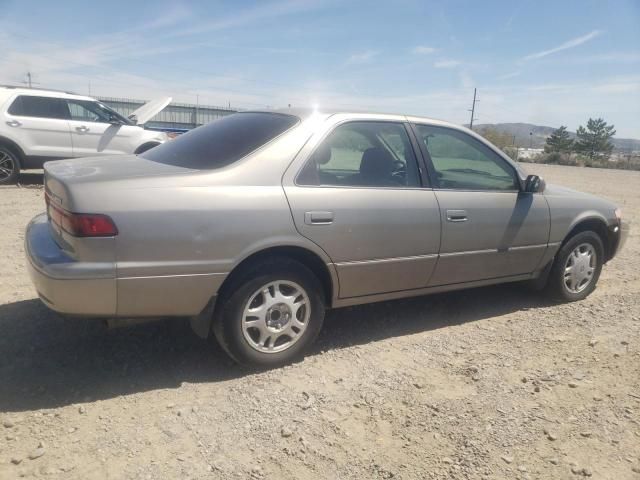 1997 Toyota Camry CE