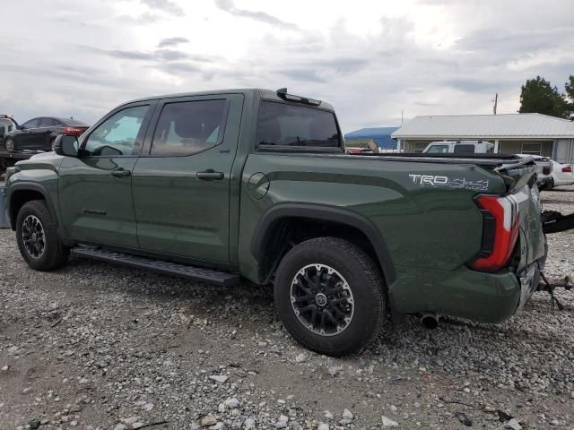 2022 Toyota Tundra Crewmax SR