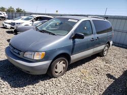 Salvage cars for sale at Reno, NV auction: 2000 Toyota Sienna LE