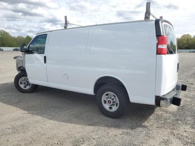 2017 GMC Savana G2500