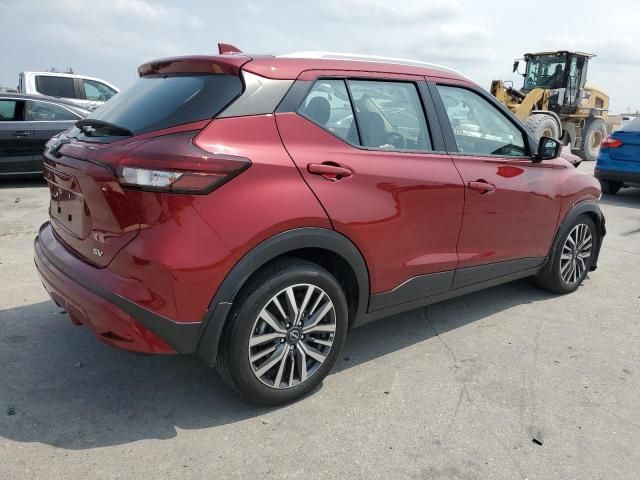 2022 Nissan Kicks SV