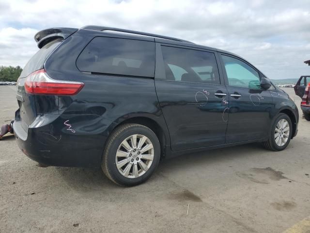 2015 Toyota Sienna XLE