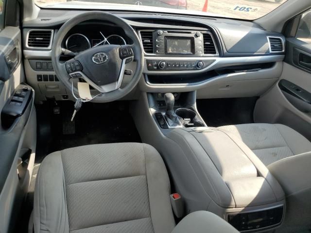 2018 Toyota Highlander LE