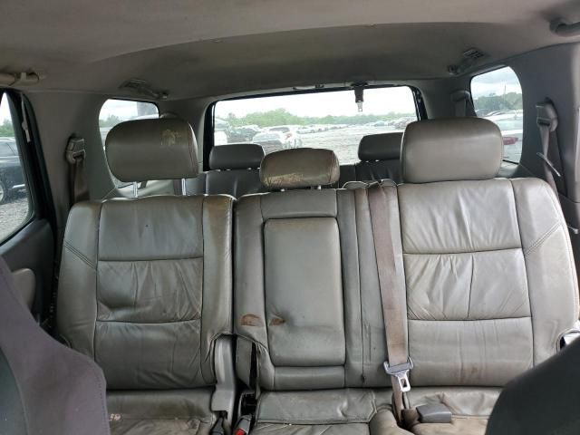 2002 Toyota Sequoia SR5