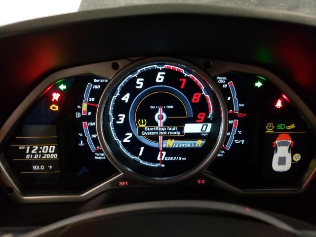 2015 Lamborghini Aventador