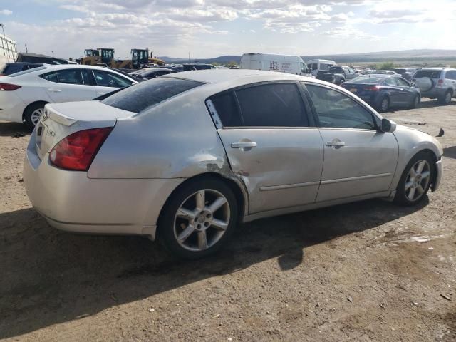 2005 Nissan Maxima SE