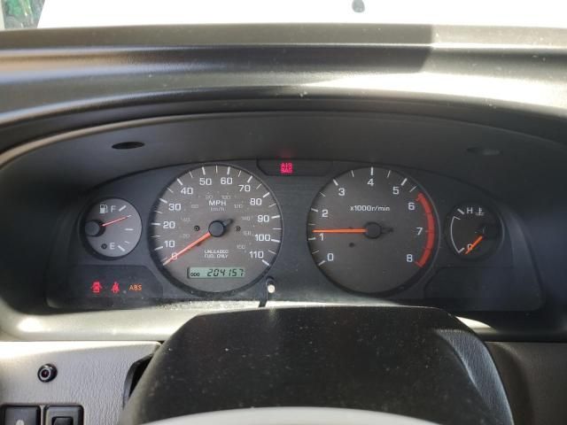 2000 Nissan Xterra XE