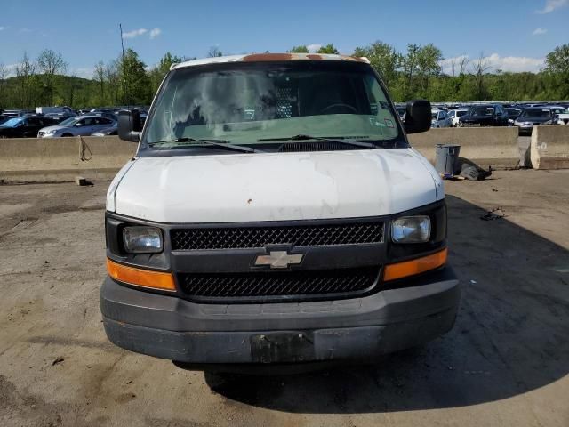 2003 Chevrolet Express G2500