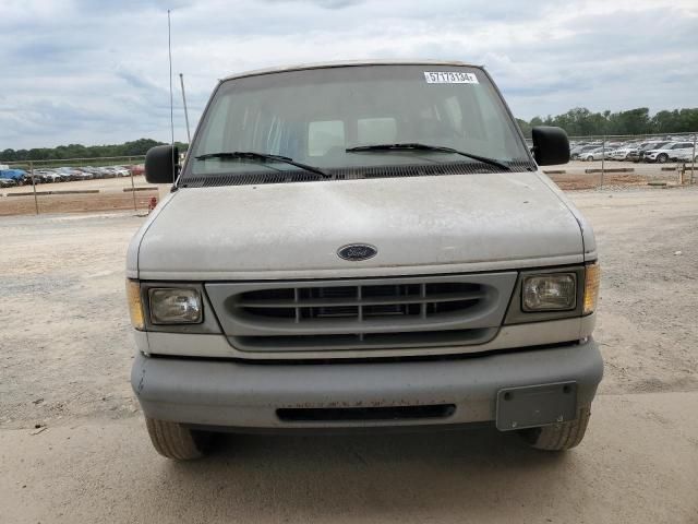 1999 Ford Econoline E350 Super Duty Wagon