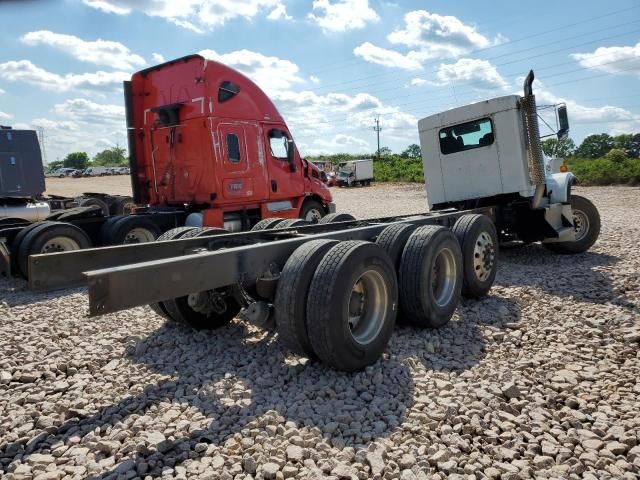 2014 Kenworth Construction T800