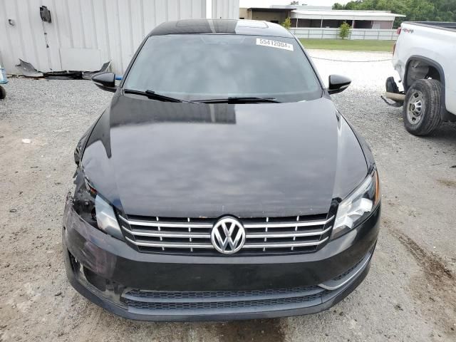 2012 Volkswagen Passat SE