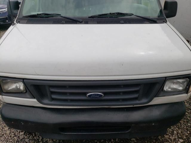 2004 Ford Econoline E250 Van