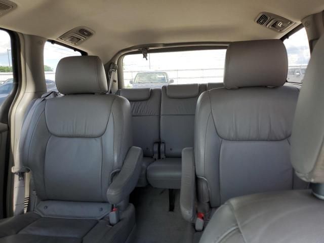 2007 Toyota Sienna XLE