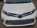 2018 Toyota Sienna XLE