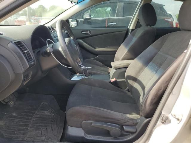 2011 Nissan Altima Base