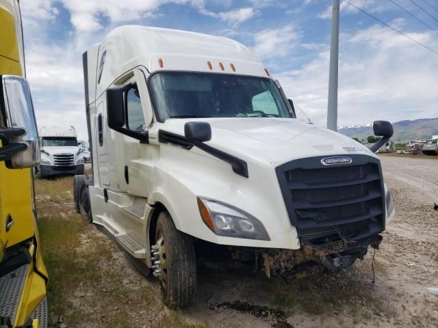 2024 Freightliner Cascadia 126