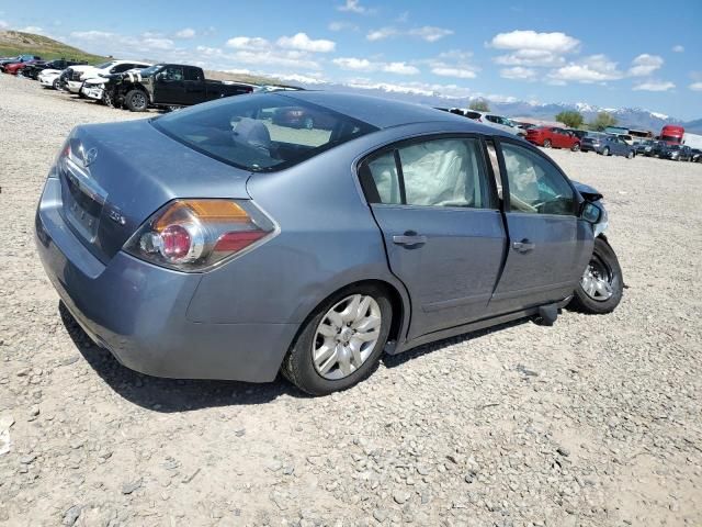 2011 Nissan Altima Base