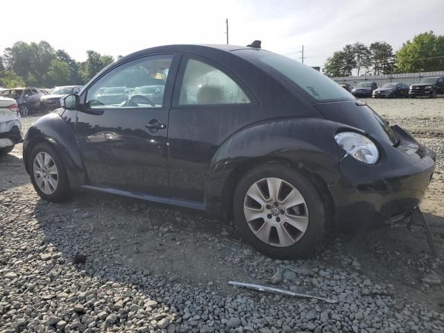 2010 Volkswagen New Beetle