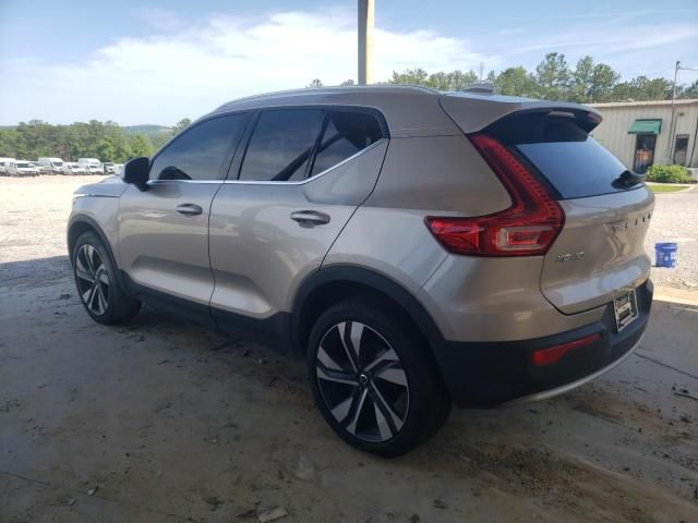 2024 Volvo XC40 Ultimate