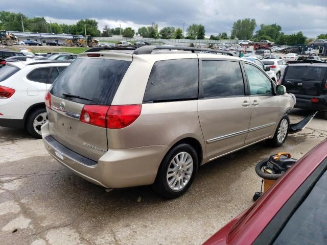 2007 Toyota Sienna XLE