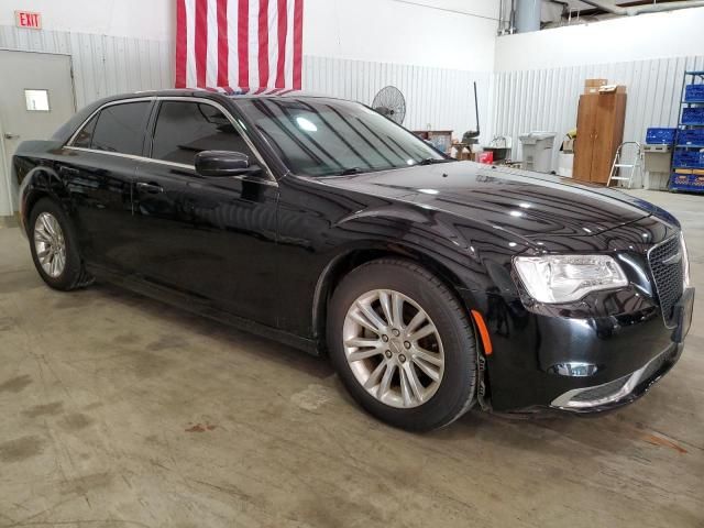 2018 Chrysler 300 Touring