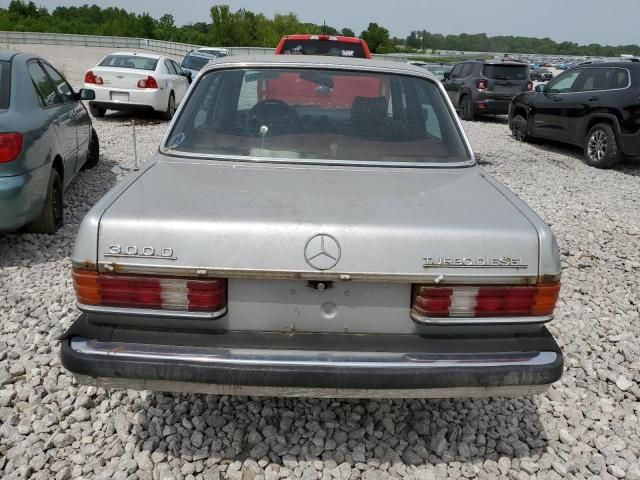 1984 Mercedes-Benz 300 DT