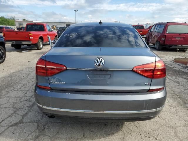 2016 Volkswagen Passat SE