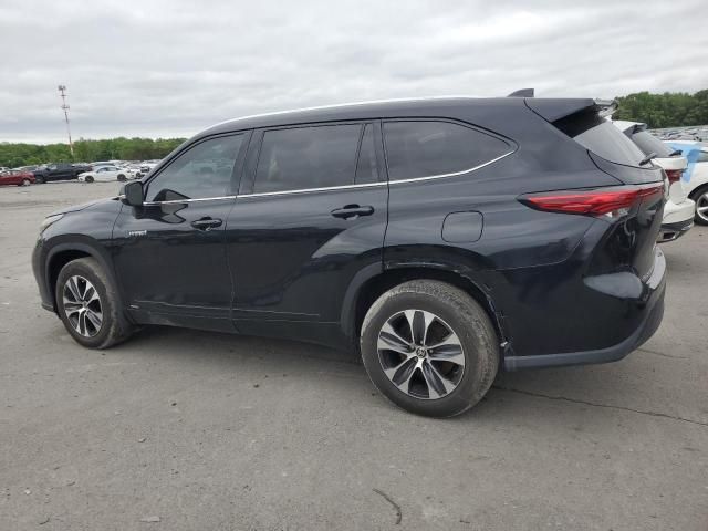 2021 Toyota Highlander Hybrid XLE