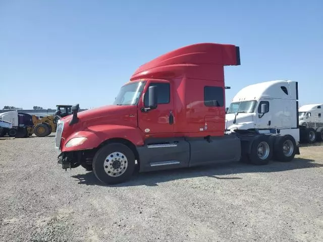 2018 International LT625