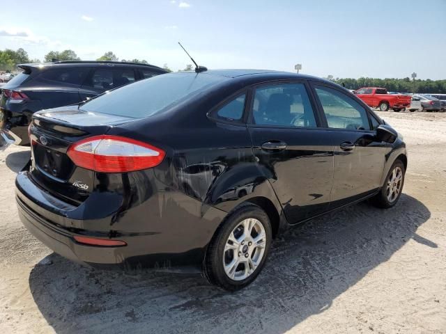 2016 Ford Fiesta SE