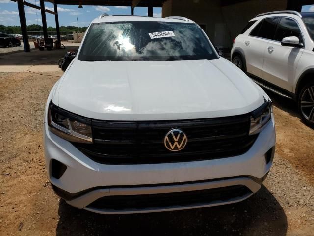 2022 Volkswagen Atlas Cross Sport SE