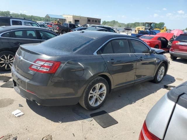 2017 Ford Taurus SEL