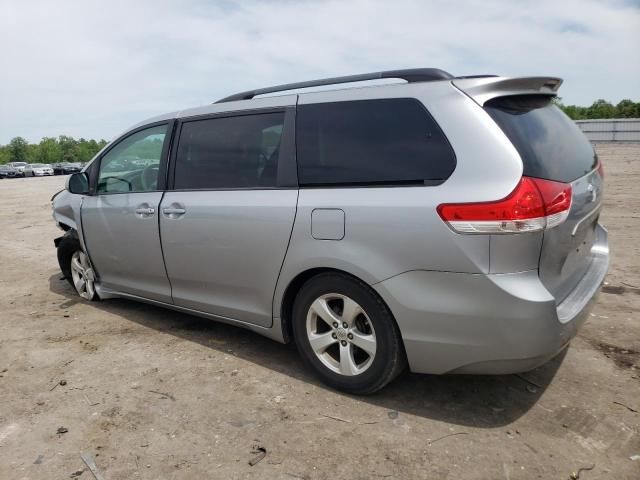 2011 Toyota Sienna LE