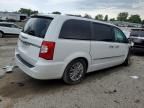 2016 Chrysler Town & Country Touring L