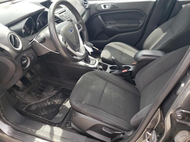 2016 Ford Fiesta SE