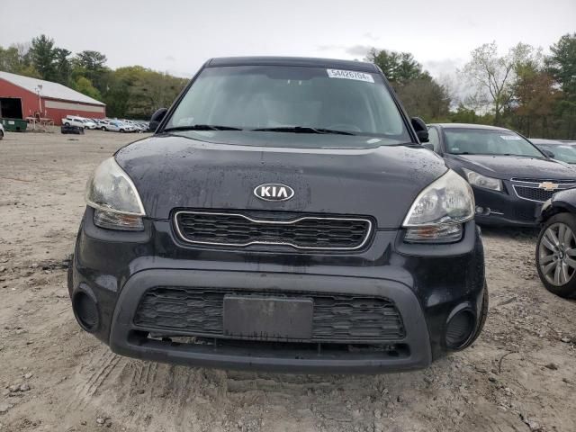 2013 KIA Soul +