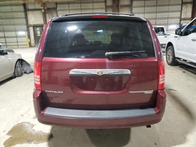 2009 Chrysler Town & Country Touring