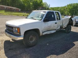 Salvage trucks for sale at Finksburg, MD auction: 2000 Chevrolet GMT-400 C2500