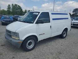 Salvage trucks for sale at Cahokia Heights, IL auction: 2000 Chevrolet Astro
