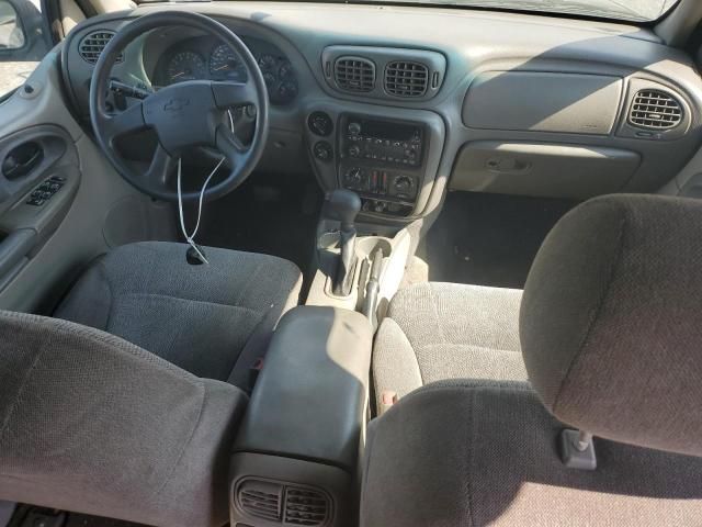 2004 Chevrolet Trailblazer LS