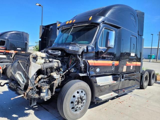 2014 Freightliner Cascadia 125